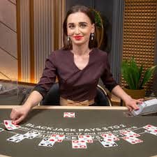 Tampilan permainan slot CQ9 dengan gulungan dan simbol pembayaran